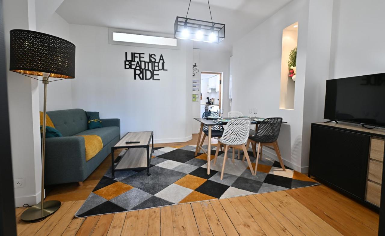 3 Appartements Premium Au Pied De La Cathedrale - Hypercentre Sens Kültér fotó